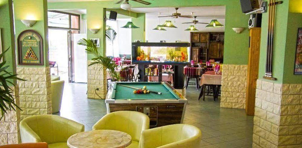 Le California Motel Sagone  Eksteriør bilde